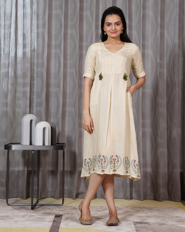 Noor - Beige Midi Dress