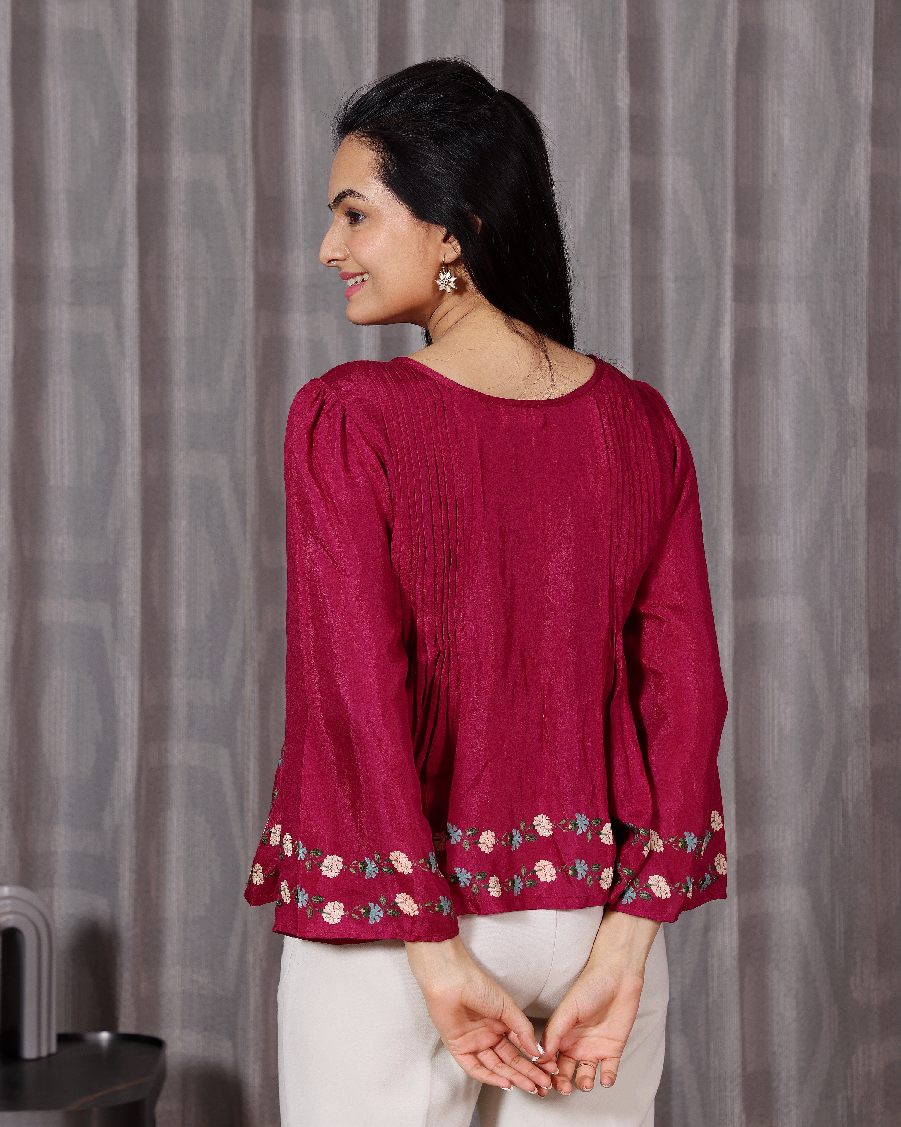 Noor - Rosehip Pin Tuck Top