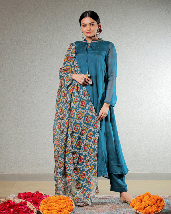 Taskeen Peacock Blue 3 Pcs Suit With Printed Cut Work Dupatta